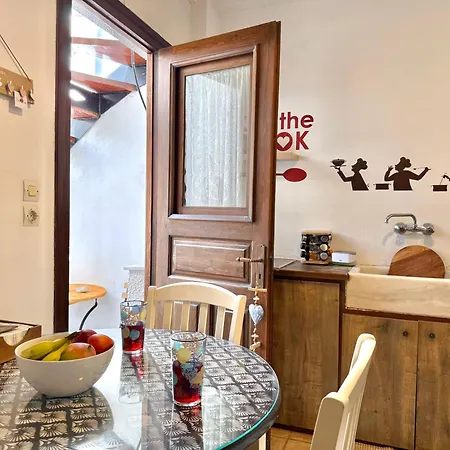 Heart And Soul Of Aegina Apartment *
